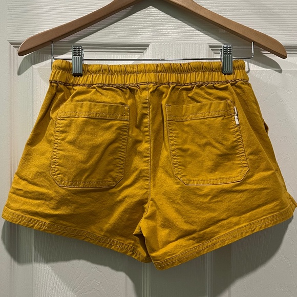 Pact Women's Yellow Twill Shorts (XS) - Picture 2 of 7